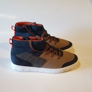 Boys Sneakers by Cat & Jack Sz 6